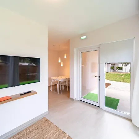 Arti Homes Rab Banjol - Two Bedroom With Terrace Arti 4 Lägenhet *