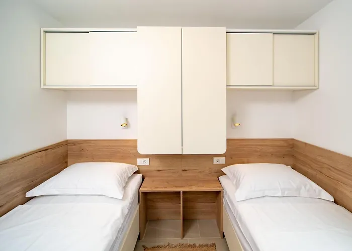 Arti Homes Rab Banjol - Two Bedroom With Terrace Arti 4 Appartement